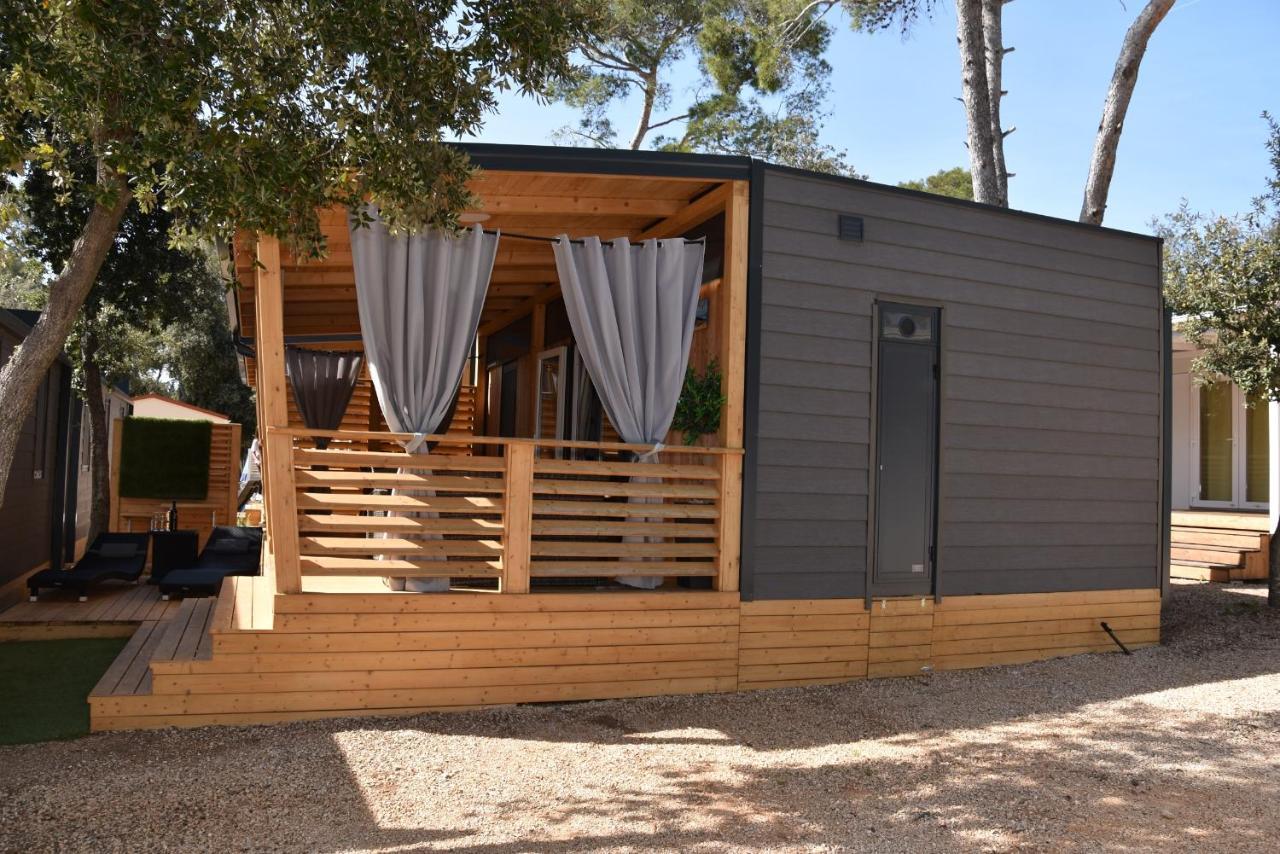 Mobile Home Biograd Na Moru Gapi House Exteriör bild