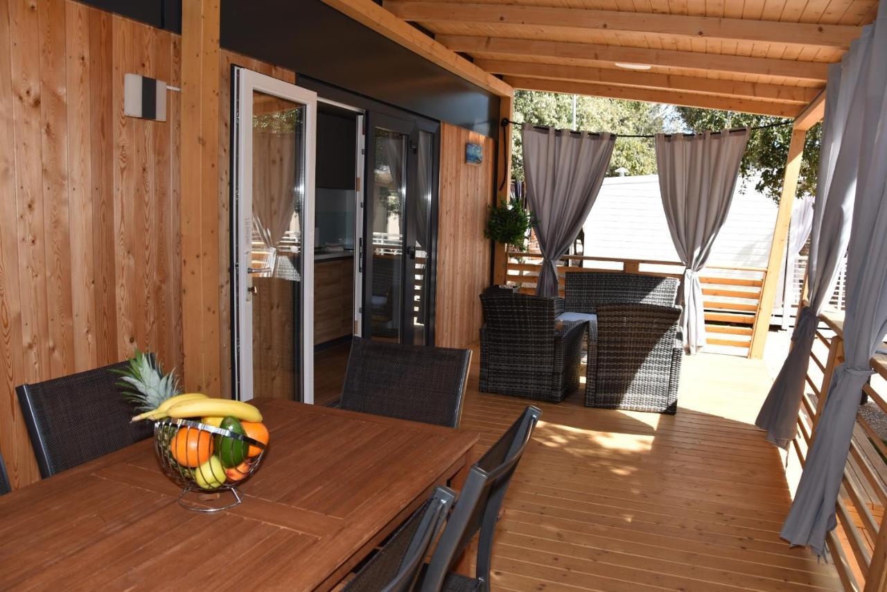 Mobile Home Biograd Na Moru Gapi House Exteriör bild